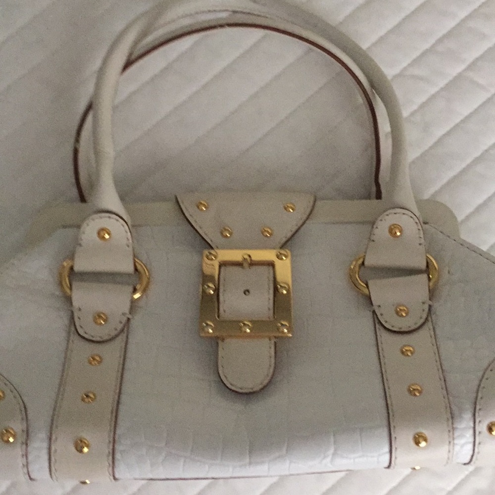 Micheal Kors White Purse